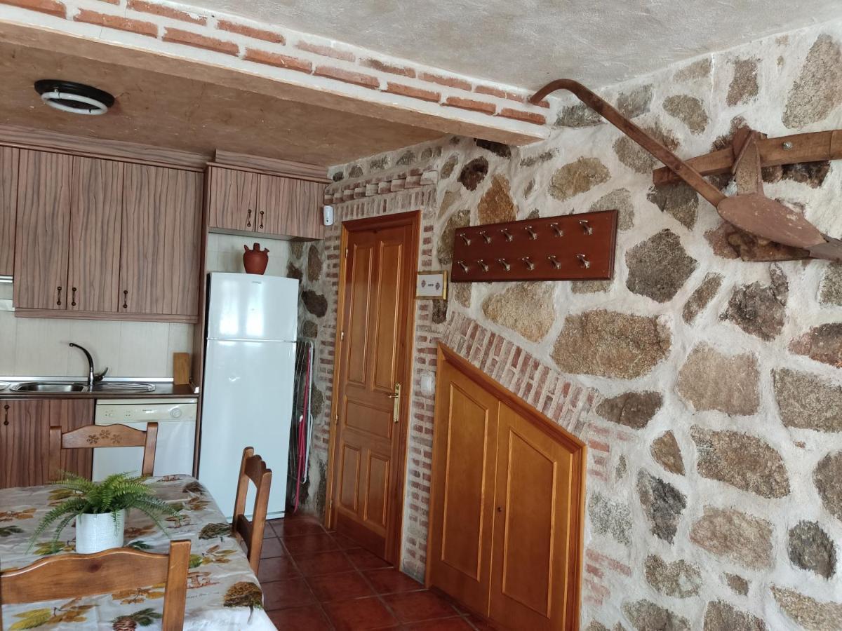 Casa Rural El Pajar Navaluenga Exterior foto